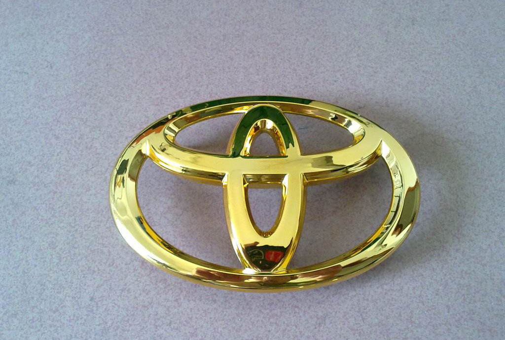 汽車(chē)車(chē)標(biāo)電鍍金色